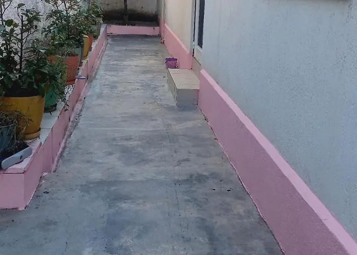 Apartament Lindor House *